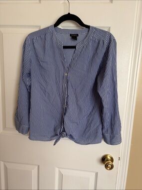 Ann Taylor Blue Striped Women's Blouse